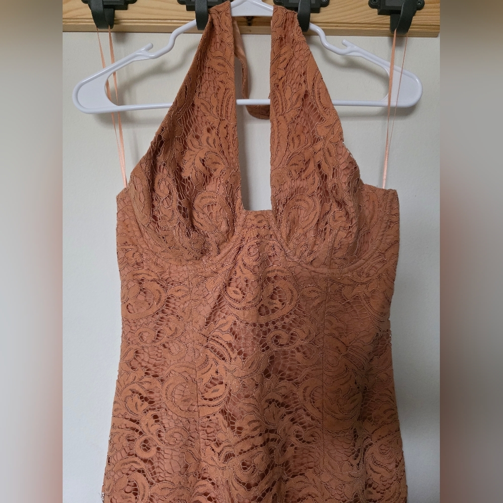 Bardot Riveria Lace Corset‎ Bodycon Halter MIDI Dress Mauve Peach Womens M 6 - Picture 3 of 10